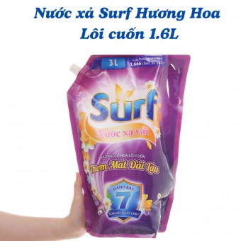 Nước xả Surf Hương Hoa Lôi cuốn 1.6L